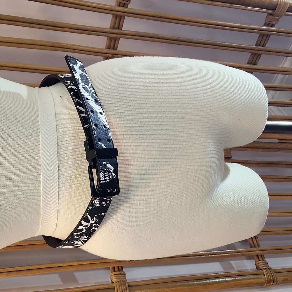 Tony Hawk skull belt faux leather Black white 30-32 inch waist size large